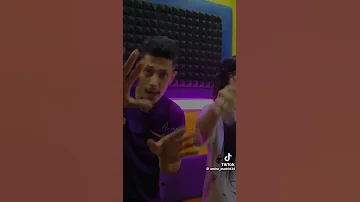 قلبي برد بردة جبد خطره وحدة سليباتار ومخصنيش 