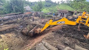 jcb 3dx super working in a saw-mill (wood cutting factory) || JCB MOVING A BIG LOG