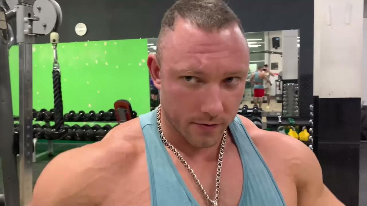 Андрей Клюзко бодибилдер