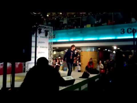 20131225新城x黃埔新天地x黃鴻升《超有感》合「拍」簽唱會[黃鴻升出場+唱糖伯虎+talking]