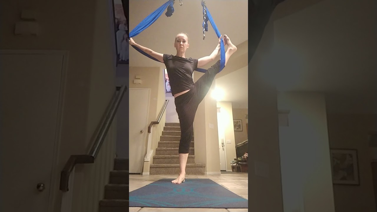 Aerial yoga, air yoga, hammock, acrobatics, unnata aerial yoga, йога в гамаках, йога в воздухе, спор