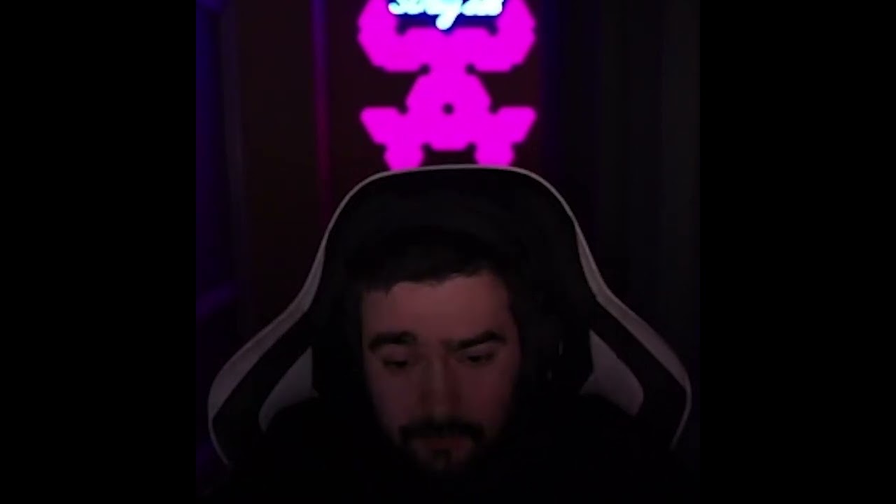 STRAY ПОПУСТИЛ ДОНАТЕР 