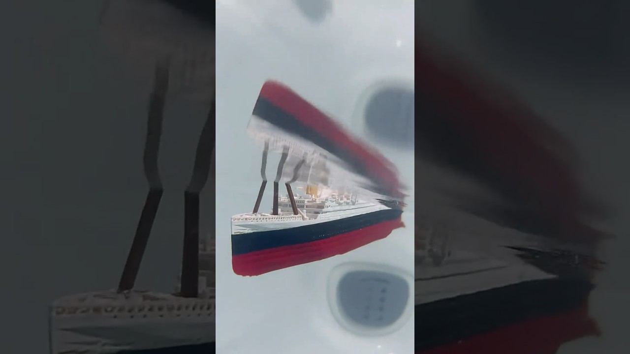 Titanic Model Sinking 
