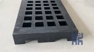Rubber screen panels
