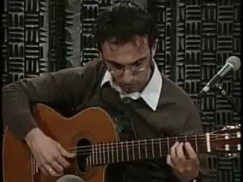 افضل عازف جيتار في العالم معزوفه التورو 