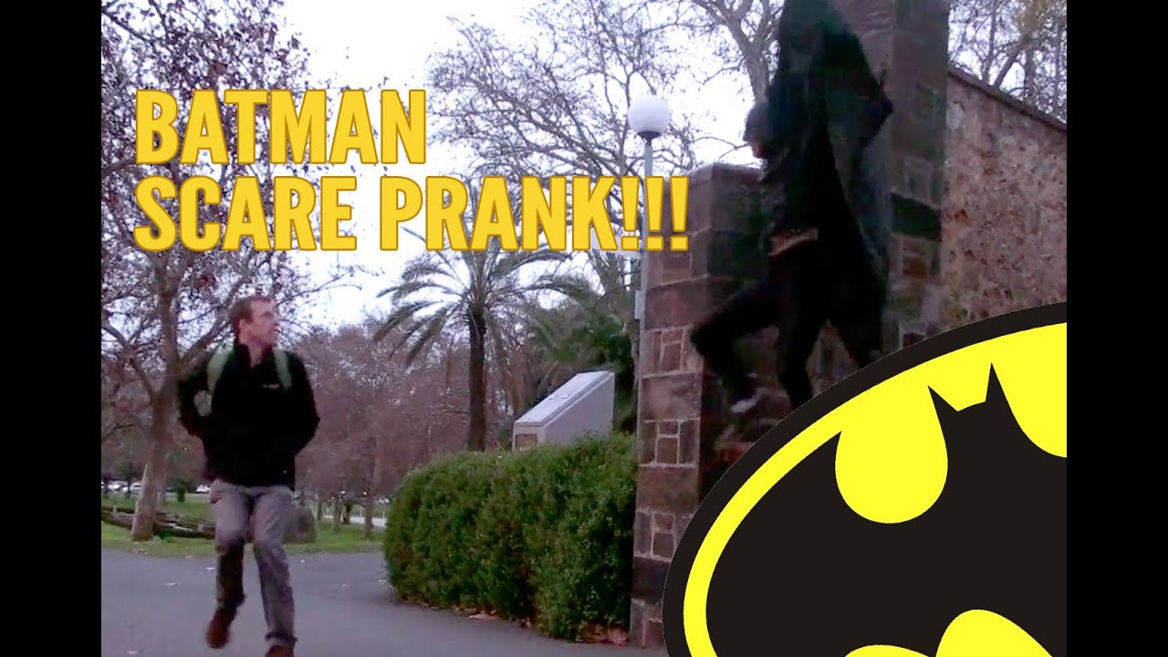 BATMAN SCARE PRANK