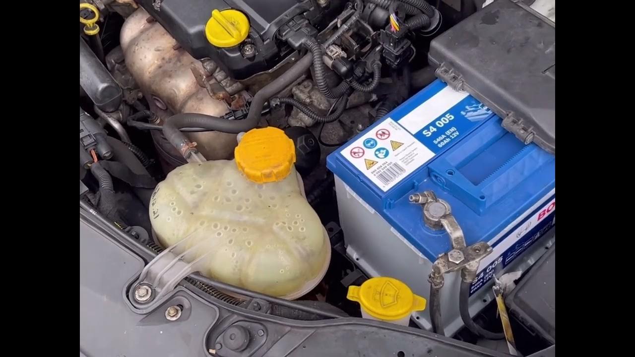 Opel Corsa D Motor lässt sich nicht starten/Anlasser dreht nicht. Kombiinstrument zeigt „F“ an