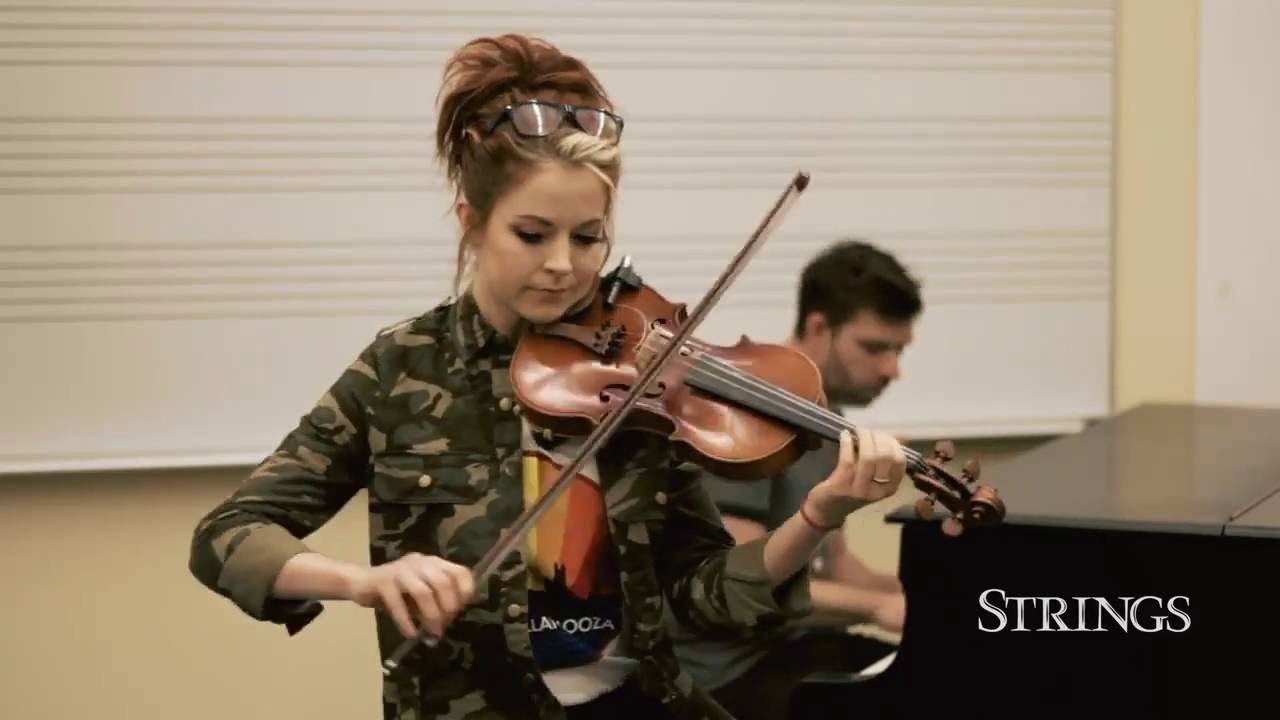Lindsey Stirling  - The Arena / Acoustic performance for Strings Magazine /