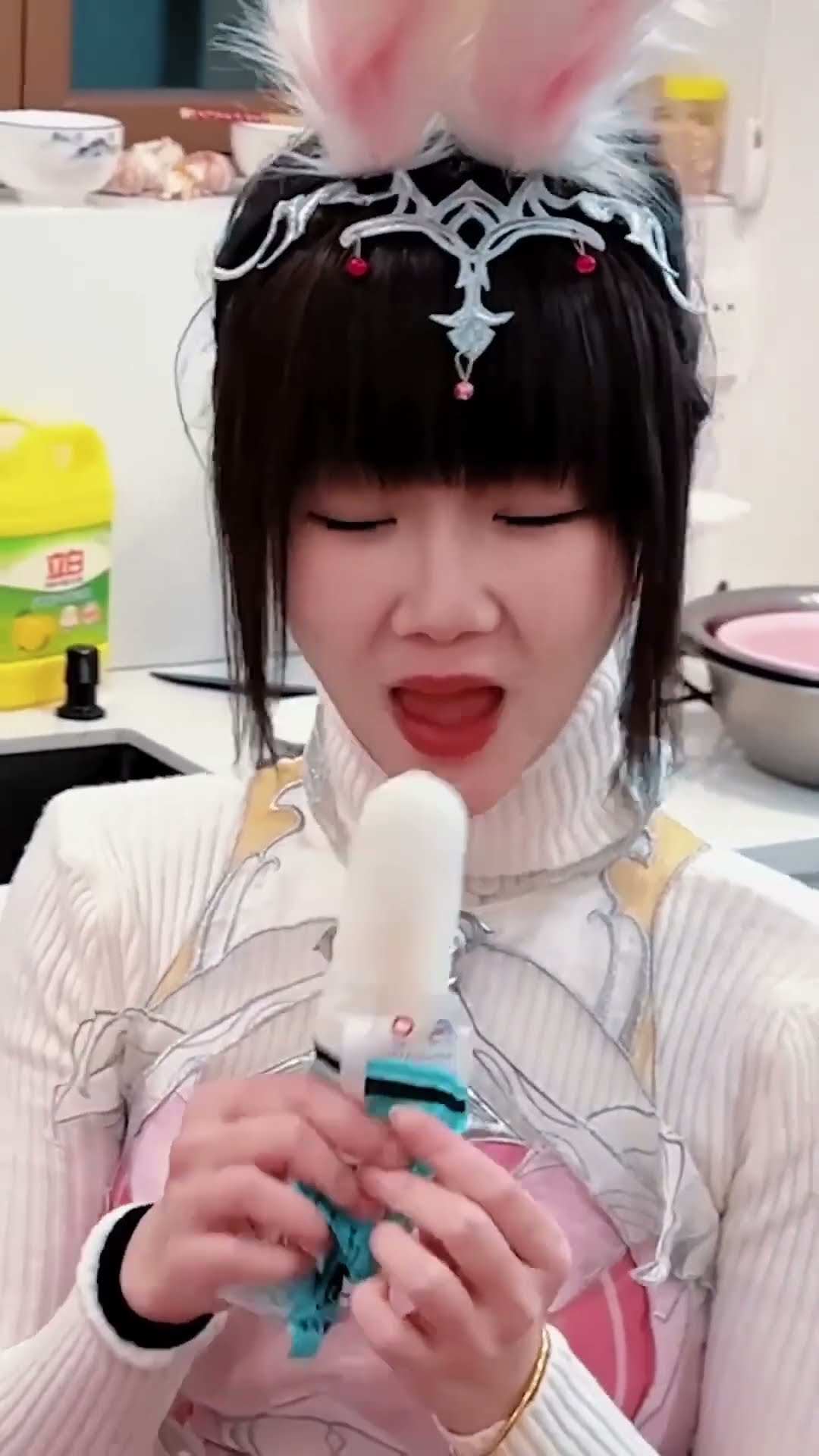 【斗罗大陆】2个机灵鬼为了不被妈妈发现也是拼了！#斗罗大陆 #唐三 #小舞 #唐舞桐