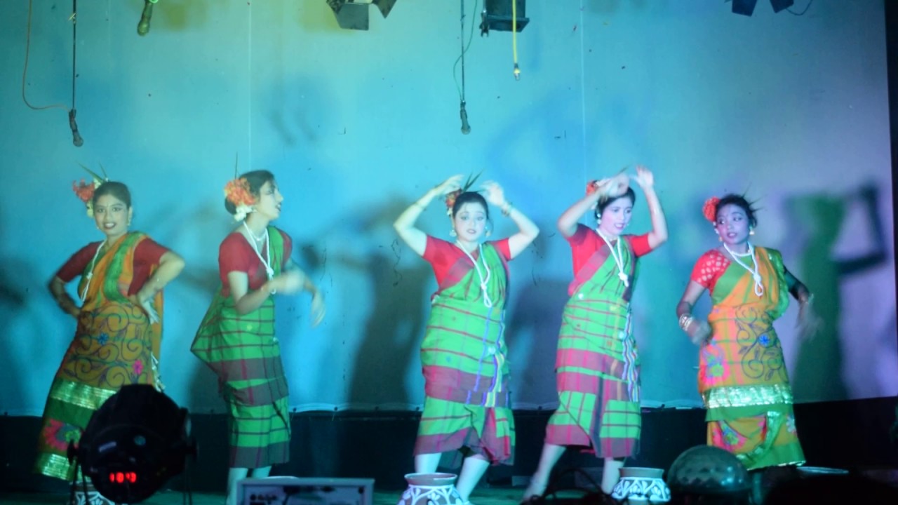 DAIRY GIRL'S PERFORMANCE YouTube