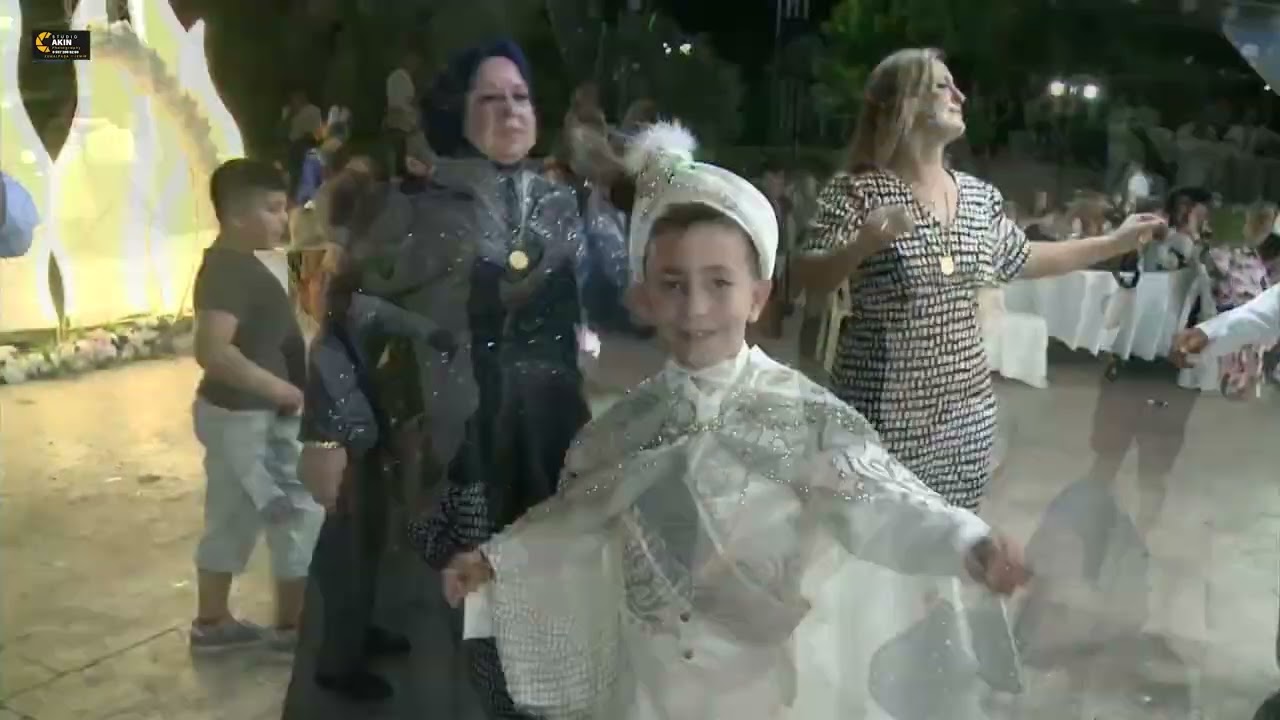 Yayla Güzeli | Havuz Başında Sünnet Düğünü Eğlencesi