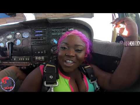 Sky diving  in Mexico 🇲🇽  best experience ever