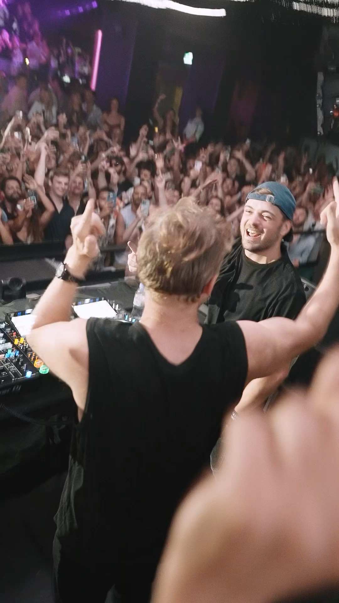 FUTURE RAVE at Hï Ibiza is such a vibe, especially when your friend @MartinGarrix is there ?