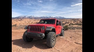 Installing a 2.5' Lift on Our 2018 Jeep Wrangler JLU Rubicon  How To