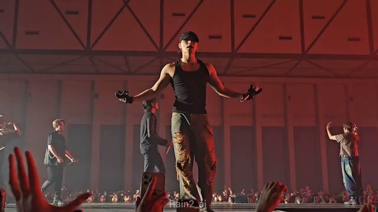 ATEEZ - GOOD LIL BOY + THE LEADERS + TO THE BEAT + SAY MY NAME [BREAK THE WALL] in BANGKOK 230805