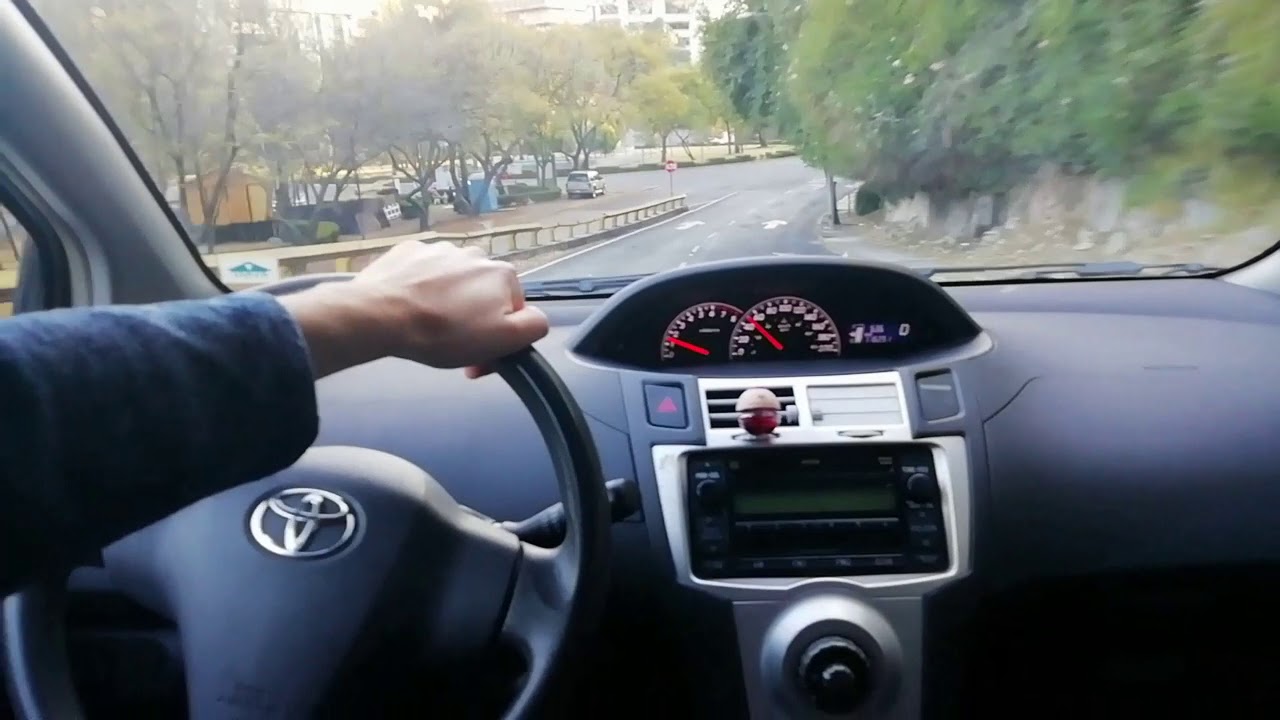 Vale la pena comprar un Toyota Yaris 2008 usado?