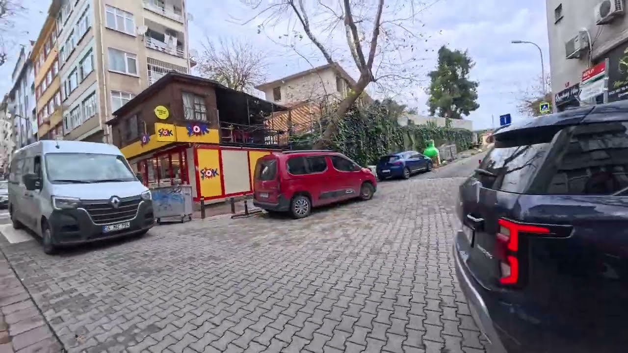 İSTANBUL KADIKÖY SÖĞÜTLÜ ÇEŞME CADDESİ OSMANAĞA MAHALLESİ (1. VİDEO)