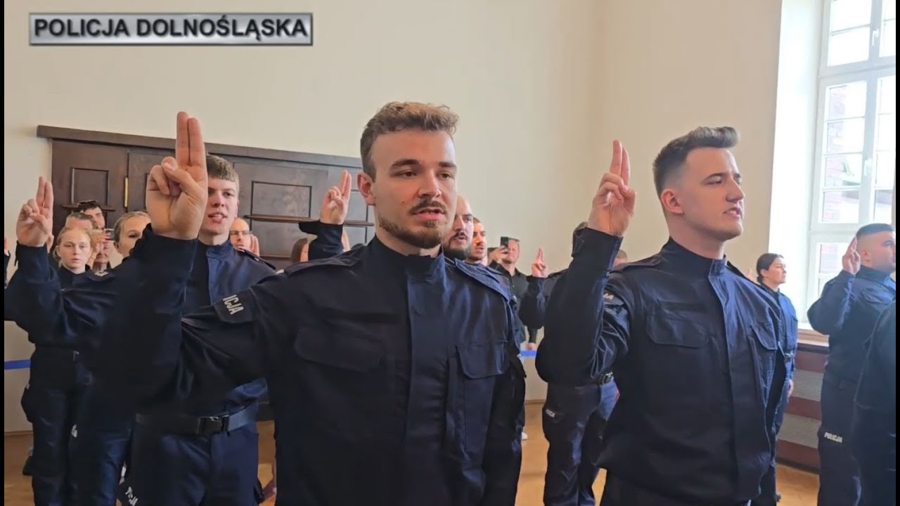 Ślubowanie nowych funkcjonariuszy dolnośląskiej Policji