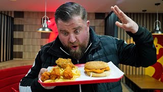 WE REVIEW BENNY'S CHICKEN IN STOKE | FOOD REVIEW CLUB screenshot 4