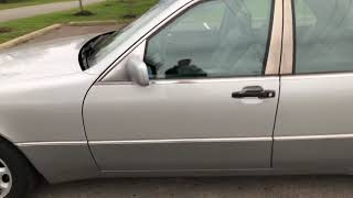 1993 Mercedes-Benz 300SE Walkaround video 1993 Mercedes Benz 300 Class