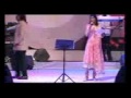 Kajraho by Chinmayi and Hariharan Sir at Ilaiyaraja Night show for the Onam Spl 2010.flv