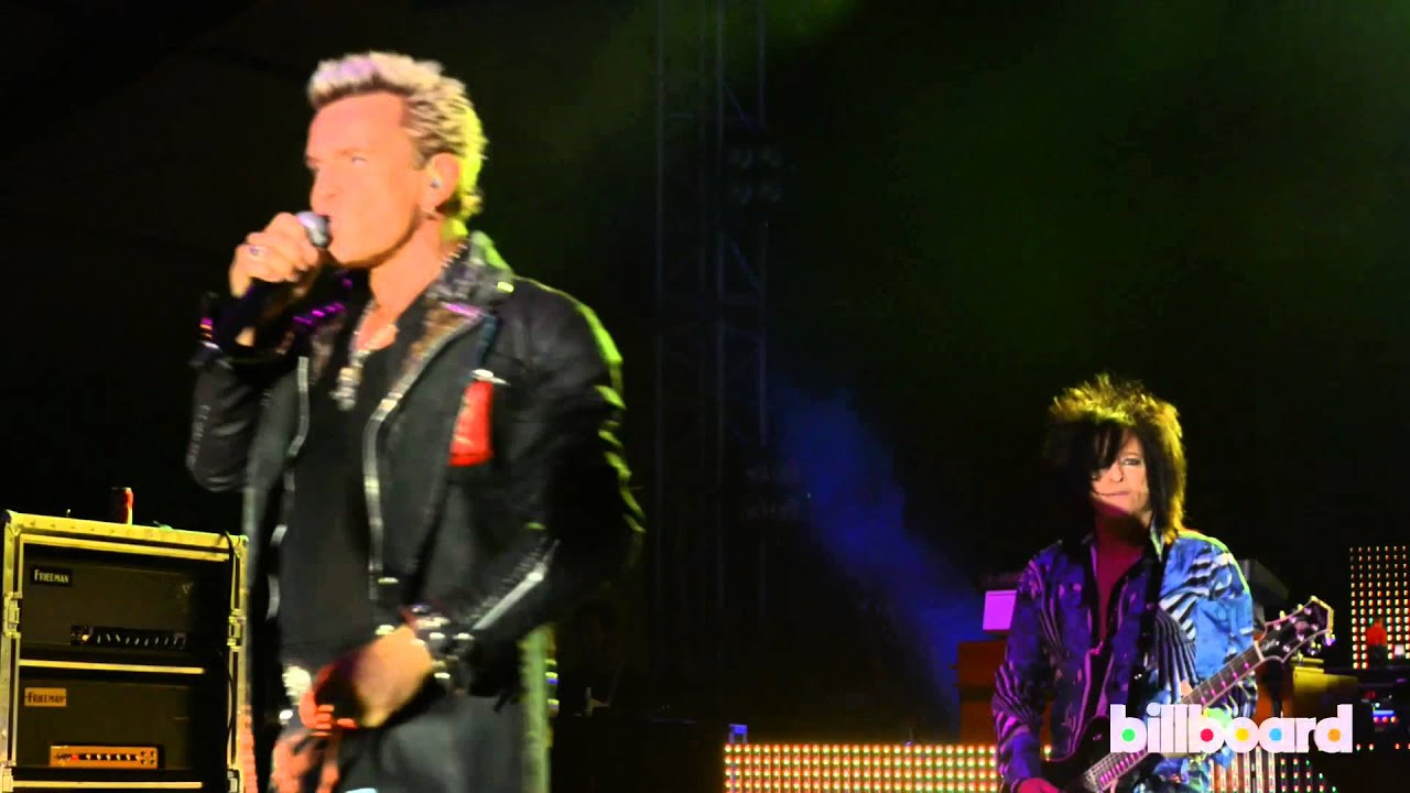 Billy Idol Live at Bonnaroo 2013