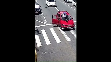 Đúng có nghề xiếc trong người #yeucuocsong #funny #tamtrangcuocsong #haihuoc #trending #giaitri #xh