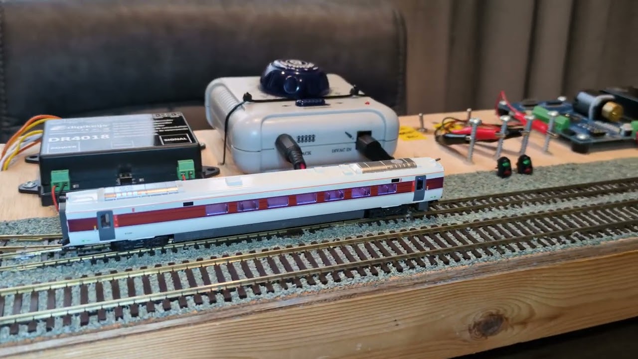 Watch Kato Class 800 LNER Azuma DCC Sound Conversion   - Legomanbiffo sounds video