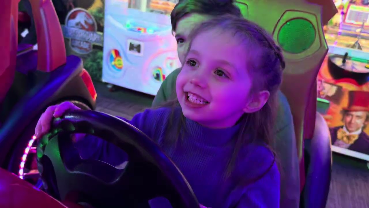 Lyra and Isaac Race!!!