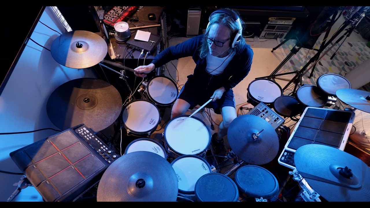 The Mound - Ambient Scape - Superior Drummer - Decades SDX - Ample Guitars - Roland VH14D