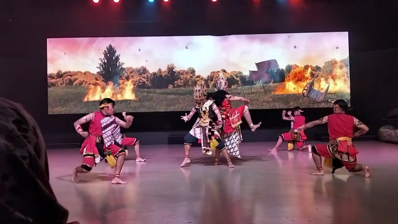 DRAMA TARI RORO JONGGRANG II PRAMBANAN JAWA TENGAH