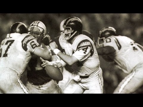 'Epic in Miami': Chargers vs. Dolphins | 1981 AFC Divisional Round Playoffs | NFL Classic Highlights
