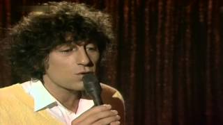 Video thumbnail of "Alain Souchon - Le Bagad De Lann Bihouë 1979"