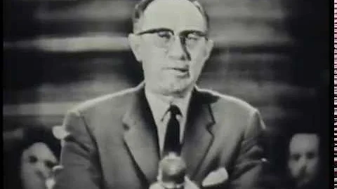 Gordon B. Hinckley - 15th President of the LDS Chu...