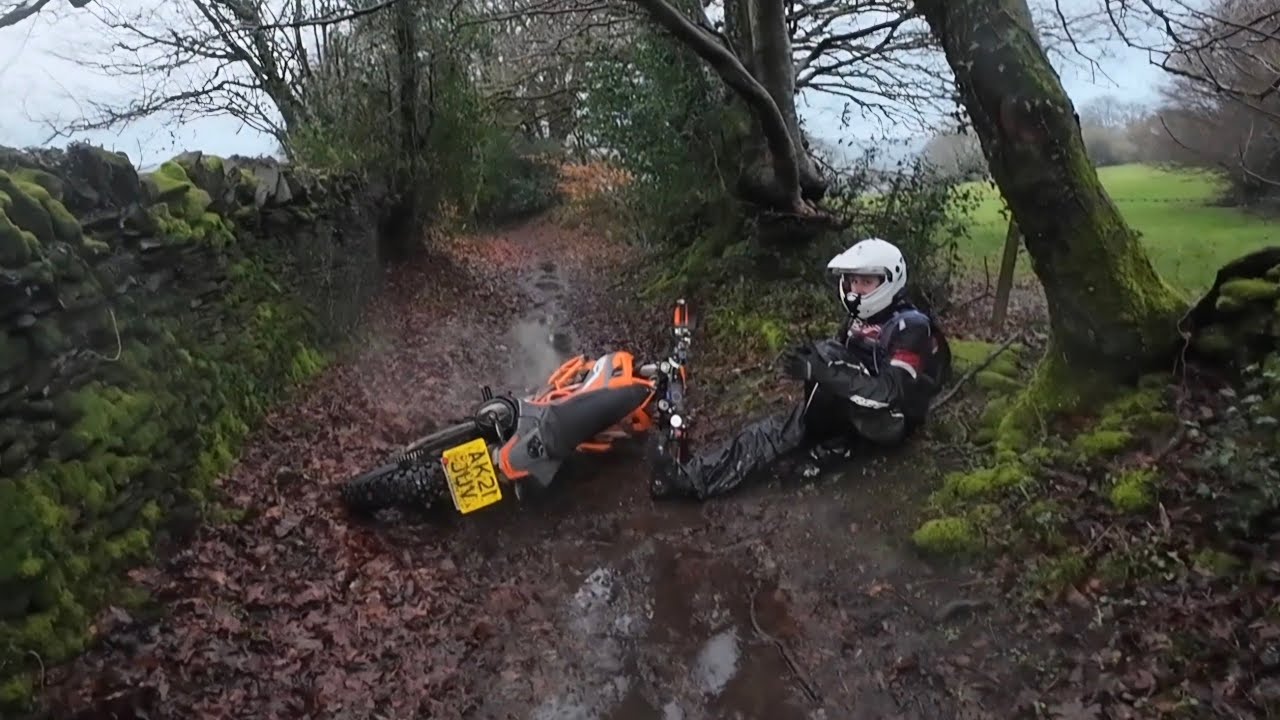 HE'S DOWN! - Wales Trail riding - KTM 690 Enduro R