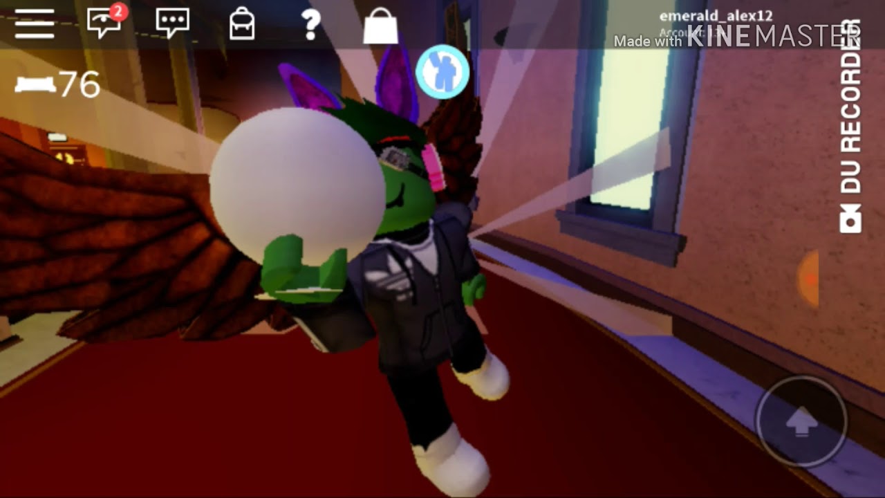 How to get the DIY golden bloxy shades and the DIY golden bloxy wings BONUS:how to get the rest pt 1