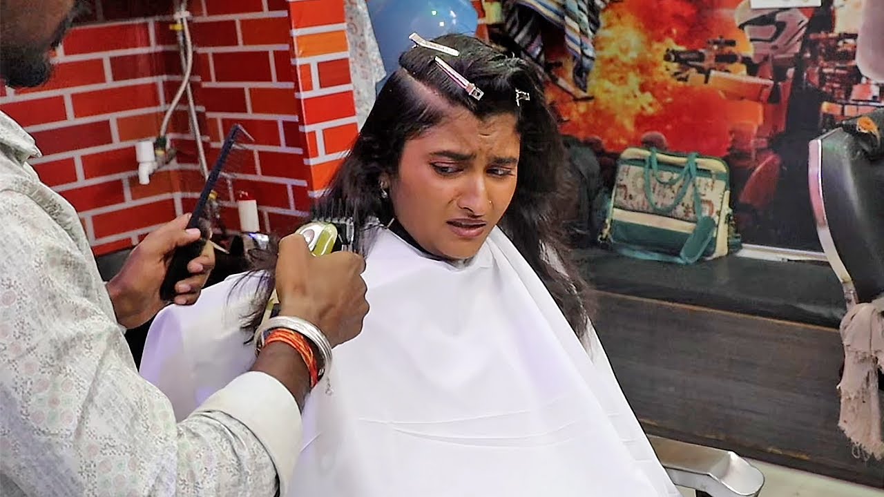 Read your contract form carefully 👀 else you may also end up in a barbershop like her 😳✂️