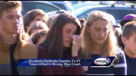 Students dedicate gazebo to teens killed in wrong-way crash