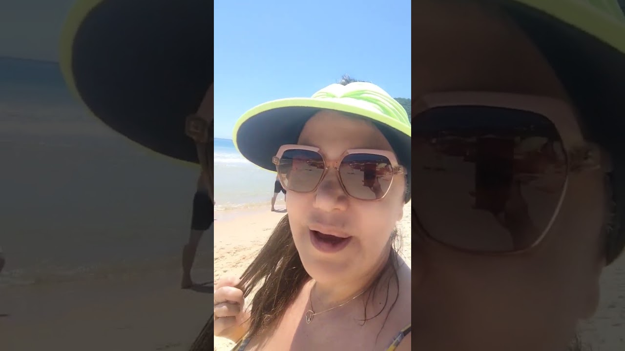 Praia de 4 Ilhas BOMBINHAS- SC