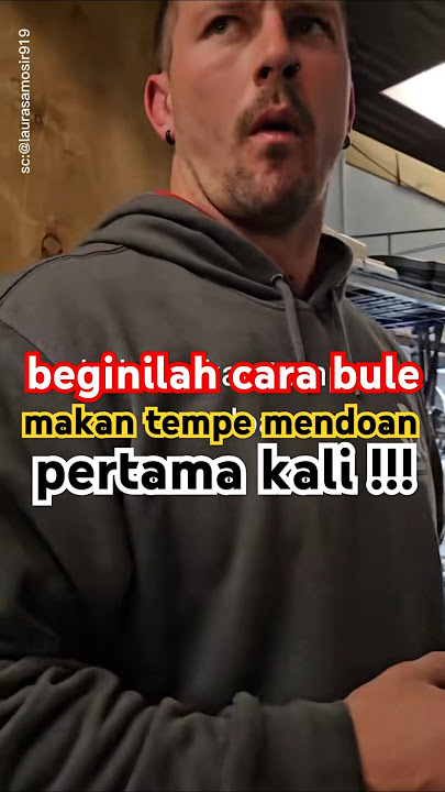 HOW FOREIGNERS EAT MENDOAN TEMPE #foreigners #culinary #streetfood #tempemendoan #shortviral