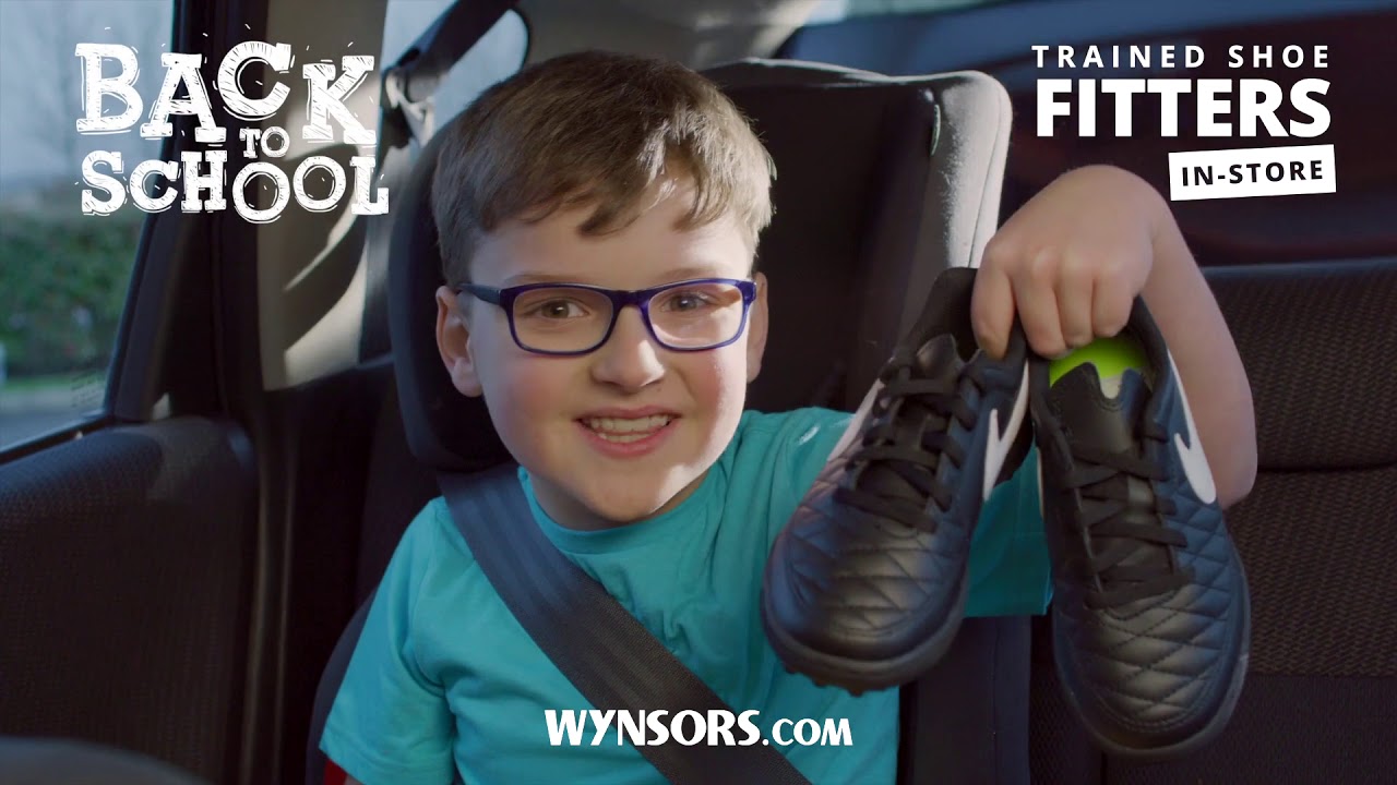 wynsors boys school shoes