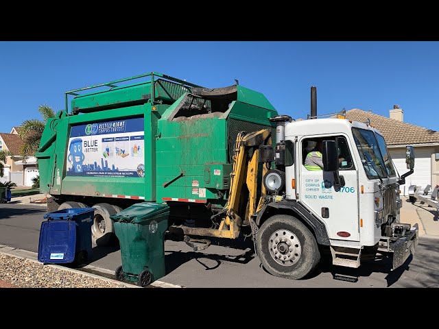 CAMION POUBELLE - GARBAGE AND RECYCLING TRUCK - Le zèbre à pois sprl