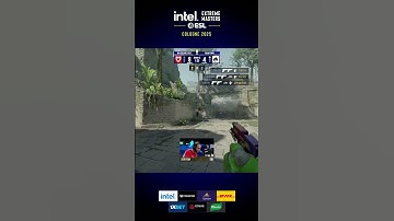 Dual Berettas MADNESS: zweih takes out 3, 2 through smoke! #esl #cs #кс #counterstrike #csgo