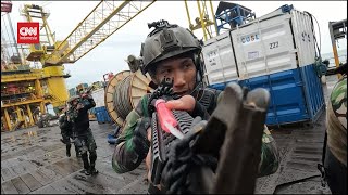 Momen Pasukan Kopaska Bebaskan Sandera di Anjungan Lepas Pantai