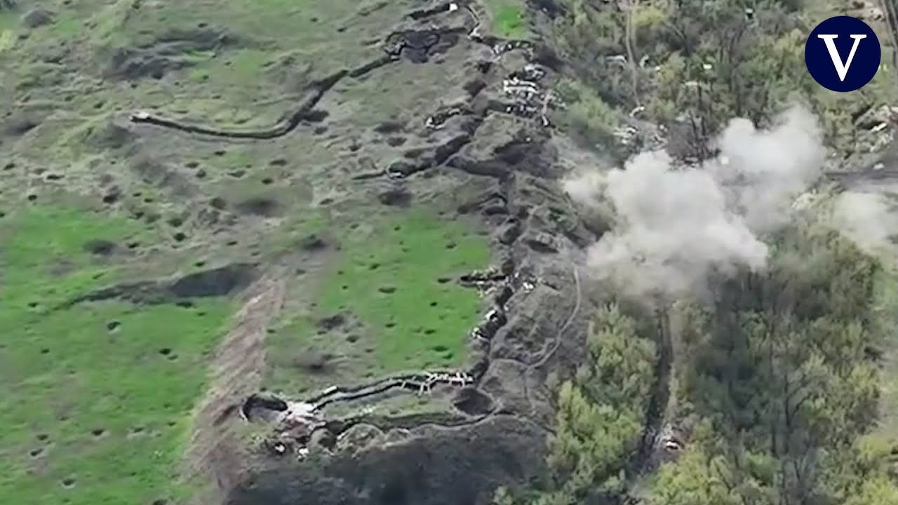 Captan el ataque con artillería pesada rusa a una fortificación ucraniana en Donetsk