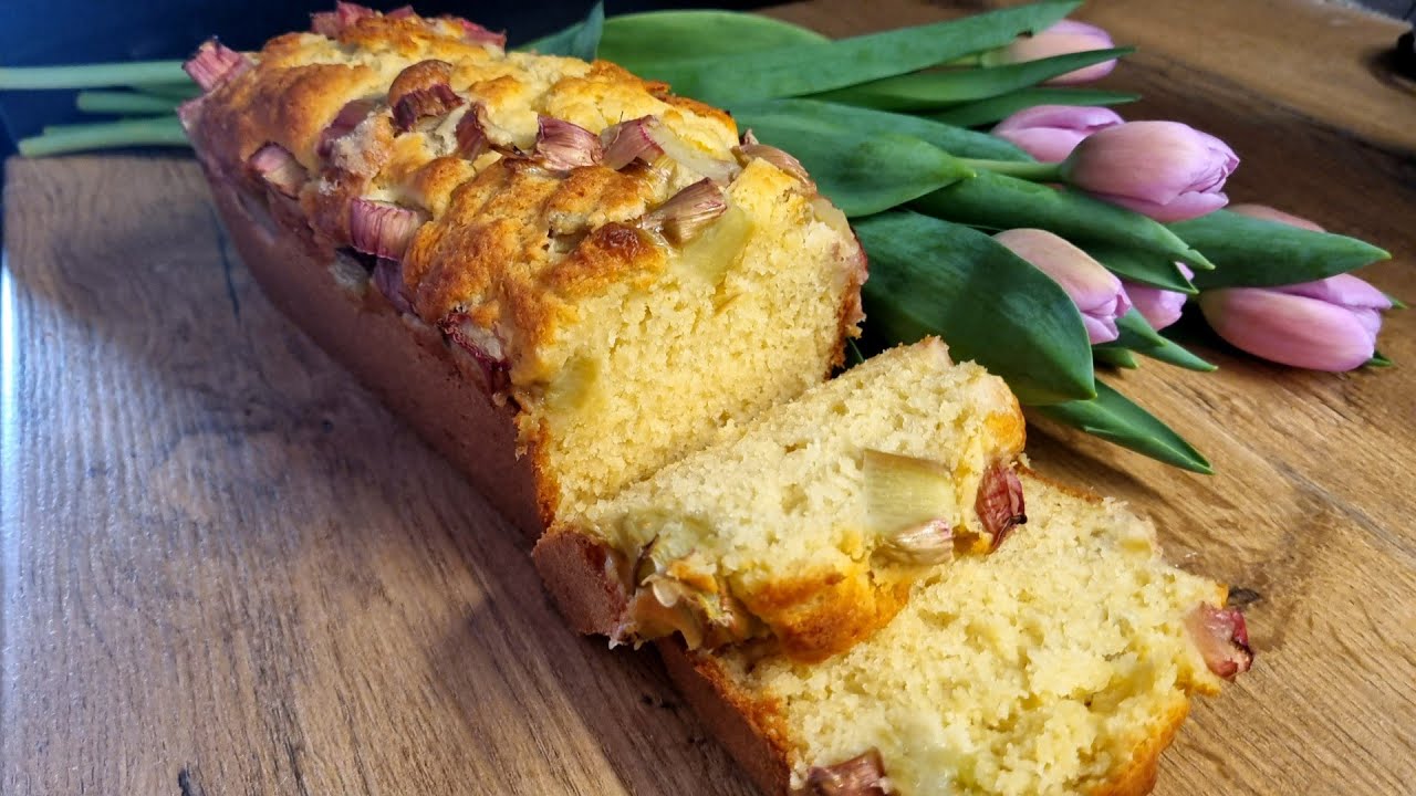 POMYSŁ NA SZYBKIE CIASTO NA DZIEŃ MATKI ❤️❤️❤️ CZYLI PUSZYSTE CIASTO Z RABARBAREM❤️❤️❤️