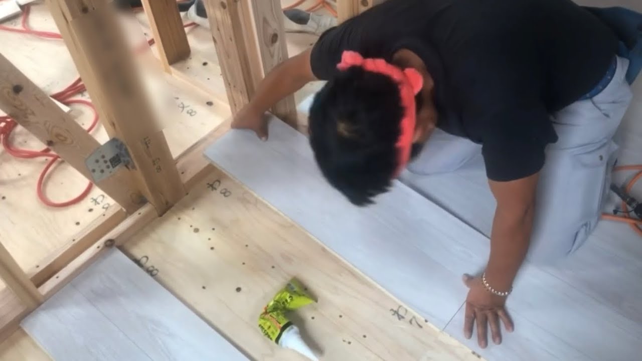 合板フロア貼り【木造大工仕事】