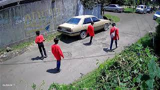 Cought On Cctv Kid Peeing At The Neighbors House Anak Pipis Sembarangan