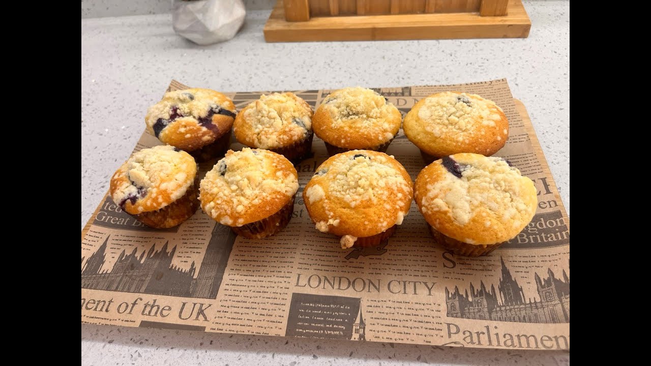 Yaban Mersinli Muffin Tarifi 🫐 | Blueberry Muffins Recipe (Yumuşacık ve Nefis!)