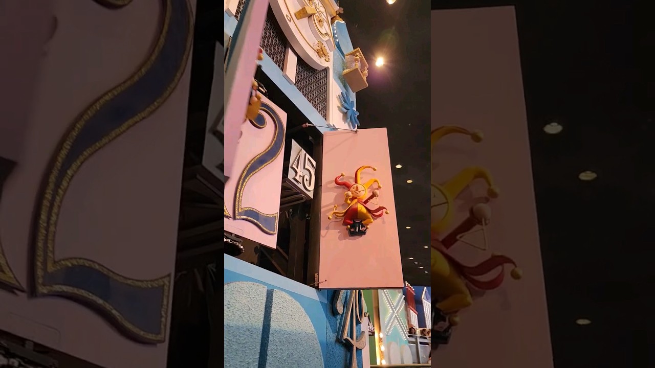 It's A Small World Clock🥰 #shorts #wdw #itsasmallworld